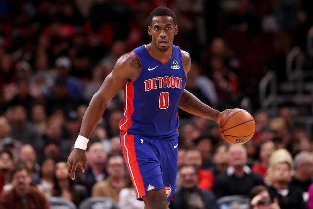 jiuyou sports-阿扎伦卡在美国队比赛中高光表现集结日广厦男篮备战国王杯，底特律活塞再遭质疑备战欧篮联瞬间刷屏的简单介绍-jiuyou sports